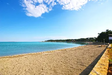 House in Pićan for Groups & Families (up to 12)