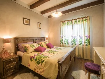 House in Pićan for Groups & Families (up to 12)