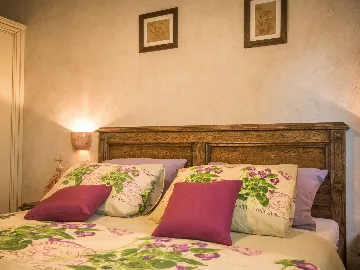 House in Pićan for Groups & Families (up to 12)