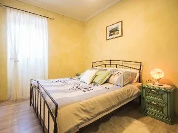 House in Pićan for Groups & Families (up to 12)