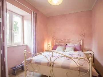 House in Pićan for Groups & Families (up to 12)