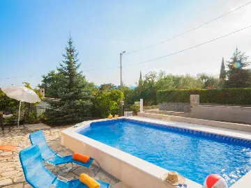 2-Bedroom House in Labin for Up to 6 Guests