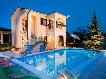 2-Bedroom House in Labin for Up to 6 Guests