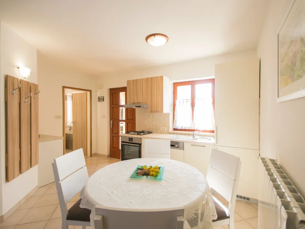 2-Bedroom House in Labin for Up to 6 Guests