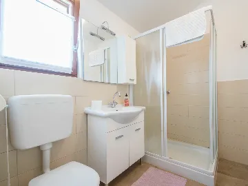 Stone House with Private Pool in Gračišće