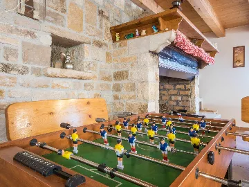 Stone House with Private Pool in Gračišće