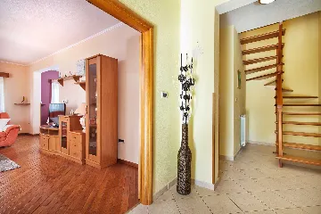 4-Bedroom House in Nedešćina with Private Pool