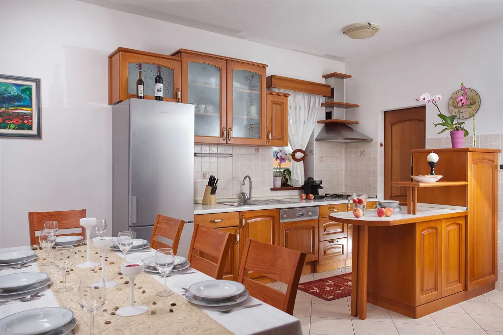 4-Bedroom House in Nedešćina with Private Pool