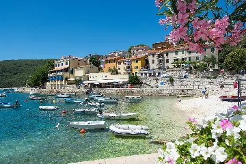 House in Labin with Private Pool for 7 Guests