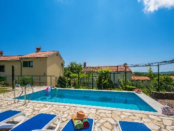 House in Labin with Private Pool for 7 Guests