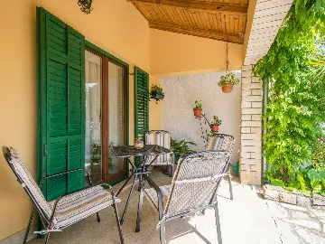 House in Labin with Private Pool for 7 Guests