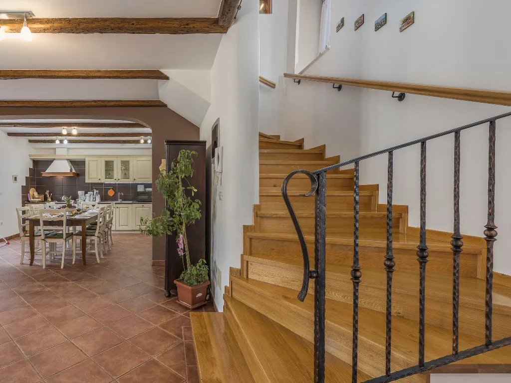 5-Bedroom House in Svetvinčenat for Up to 10