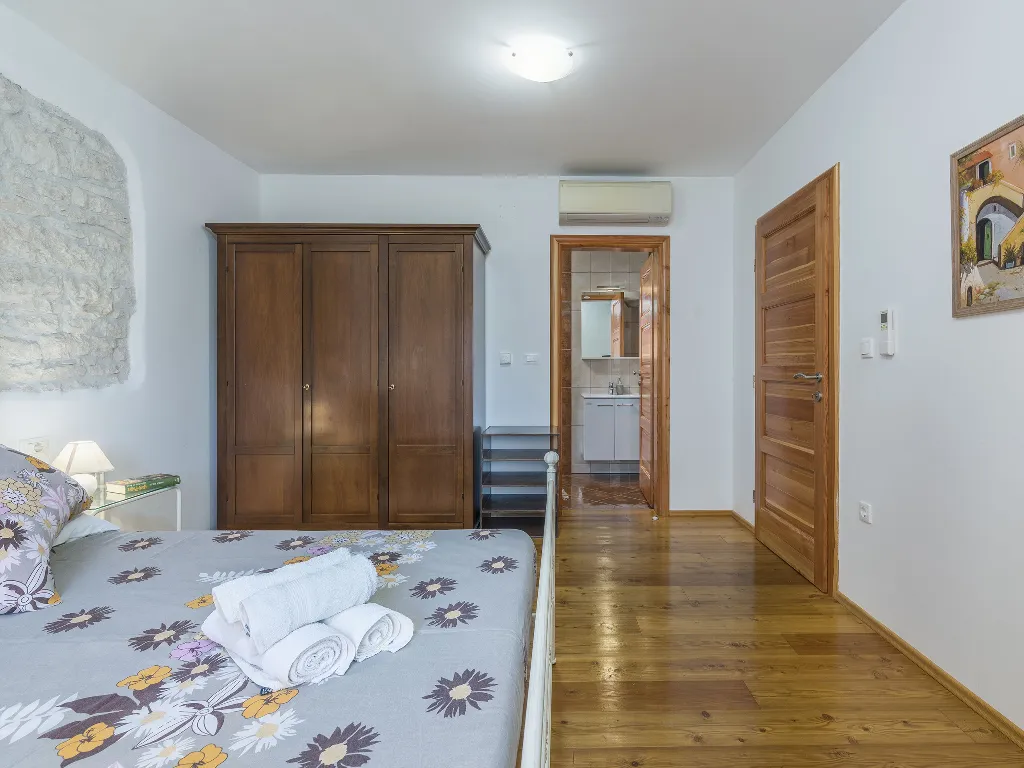 5-Bedroom House in Svetvinčenat for Up to 10
