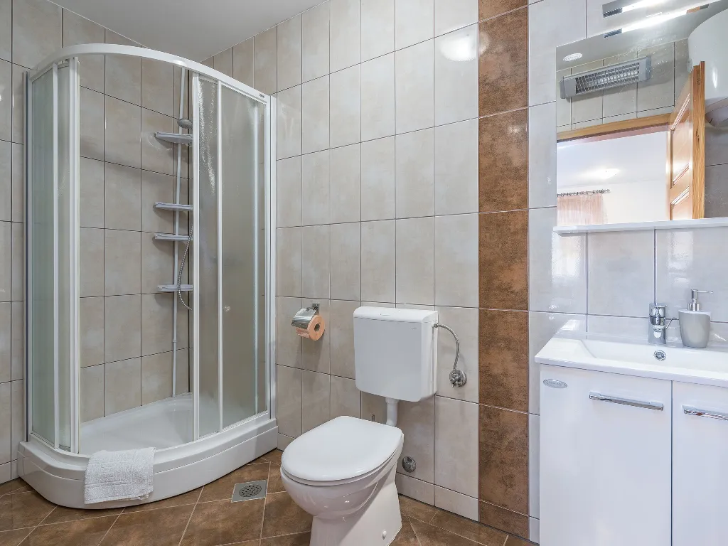 5-Bedroom House in Svetvinčenat for Up to 10