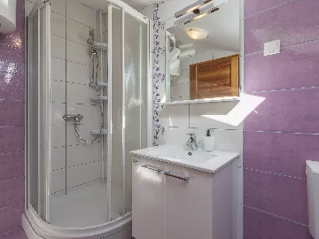 5-Bedroom House in Svetvinčenat for Up to 10