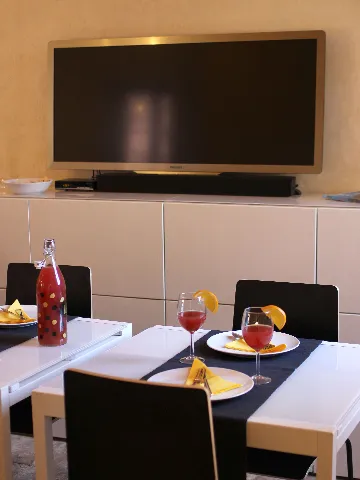 3-Bedroom House in Galižana for Up to 16