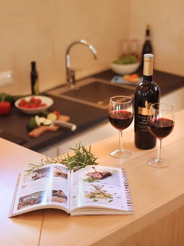 3-Bedroom House in Galižana for Up to 16