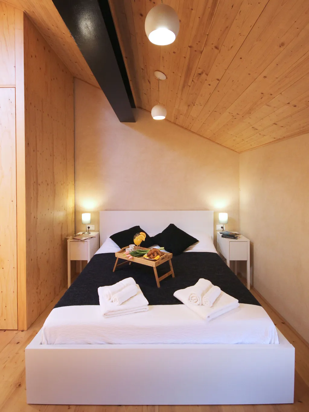3-Bedroom House in Galižana for Up to 16