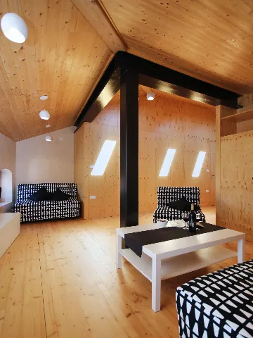 3-Bedroom House in Galižana for Up to 16