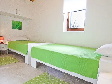 Raša Villa House with Pool for up to 10 Guests