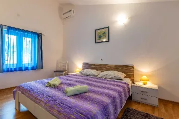 3-Bedroom House with Private Pool in Labin