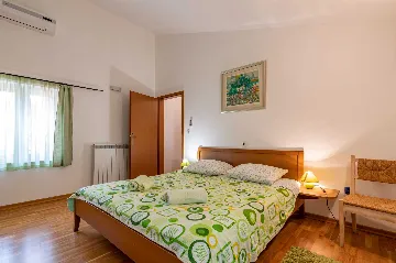 3-Bedroom House with Private Pool in Labin