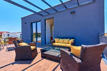 House with Sea View in Banjole for 5 Guests