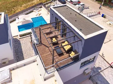 House with Sea View in Banjole for 5 Guests