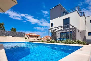 House with Sea View in Banjole for 5 Guests