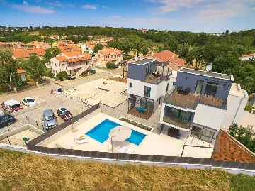 House with Sea View in Banjole for 5 Guests