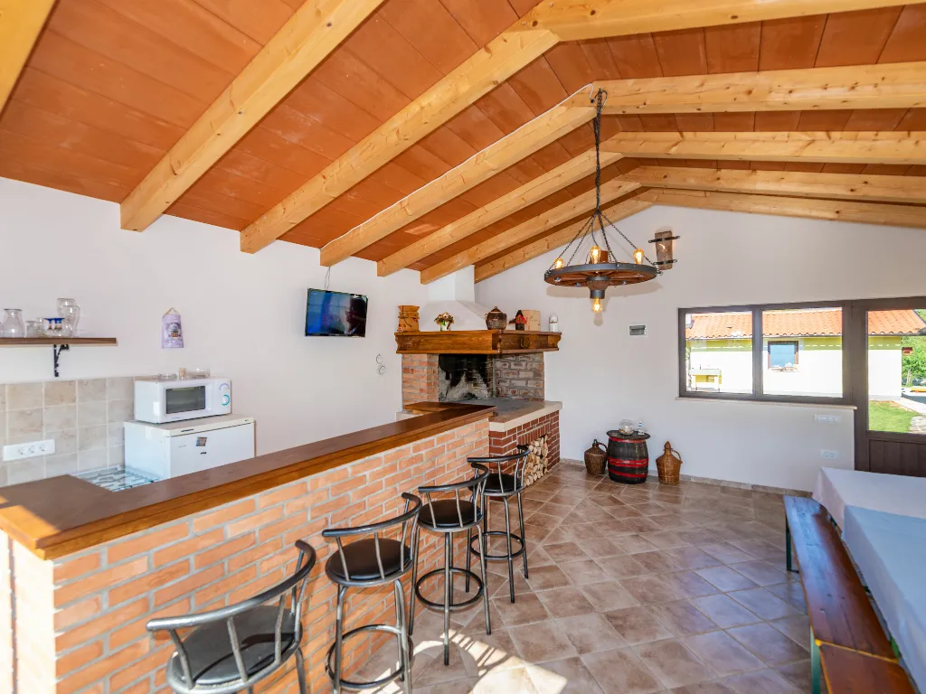 House in Labin for 13 Guests with Large Pool