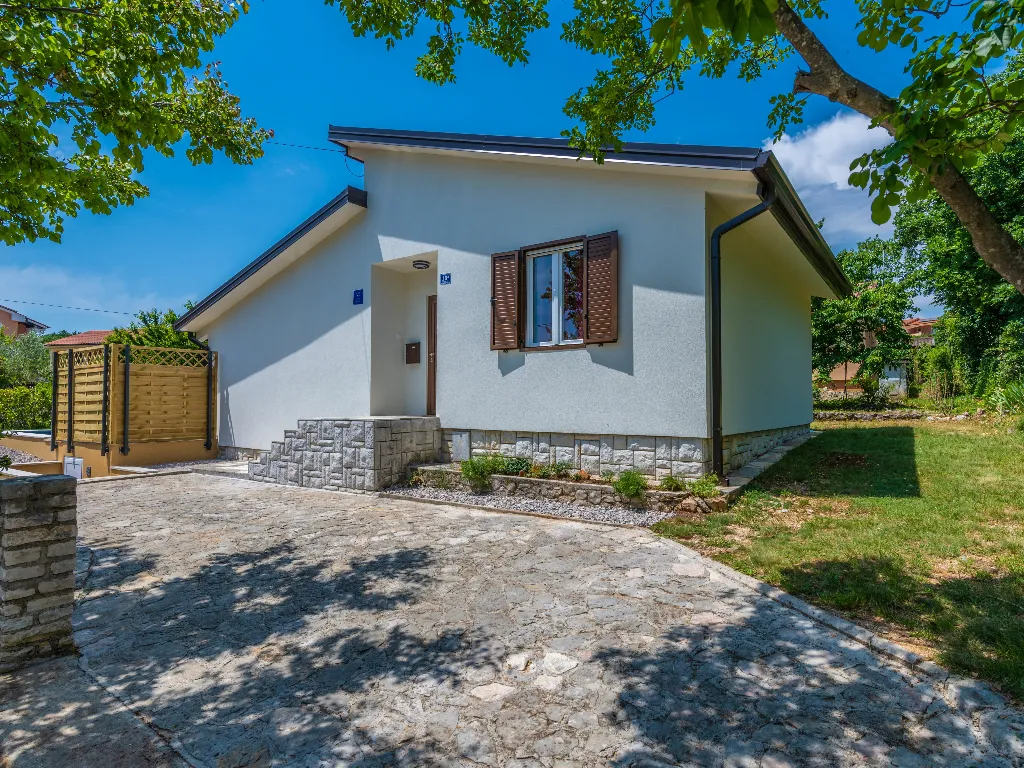 House with Private Pool for 6 in Labin, Croatia