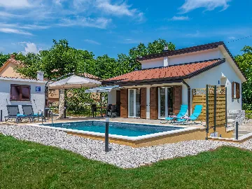 House with Private Pool for 6 in Labin, Croatia