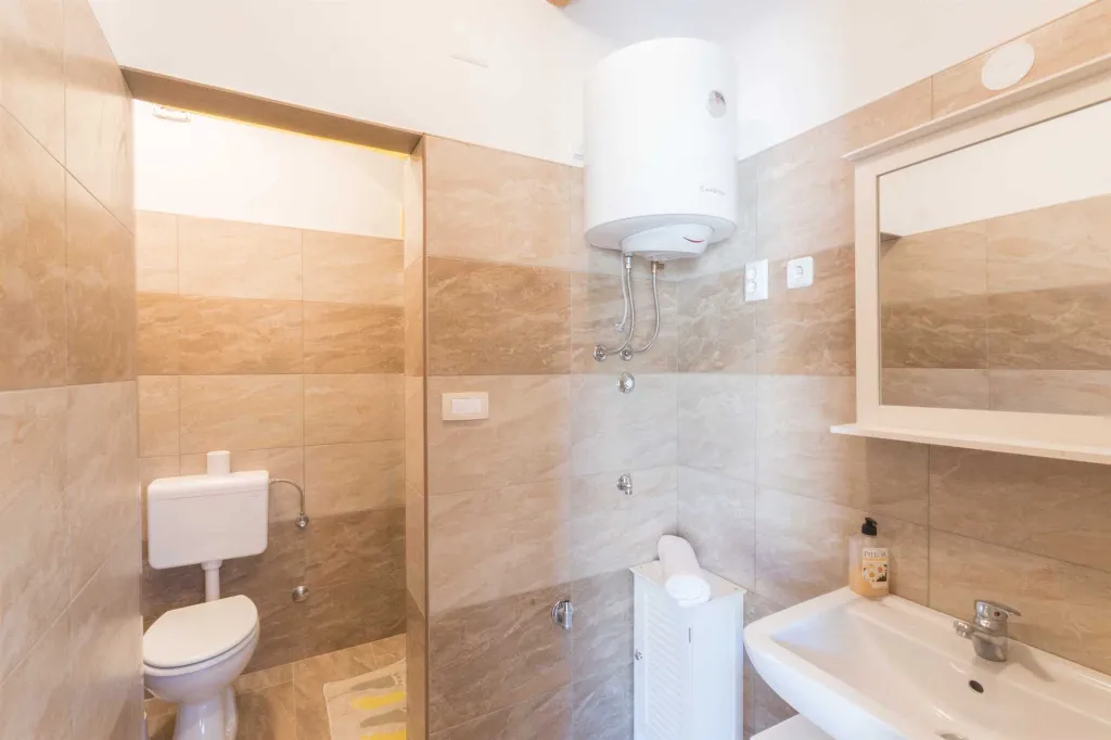 Pazin 4-Bedroom House with Private Pool