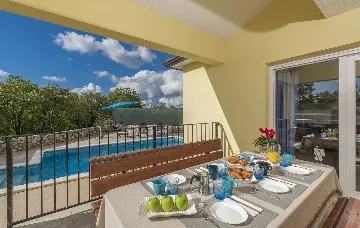 Brgod House for Up to 8 Guests with Pool