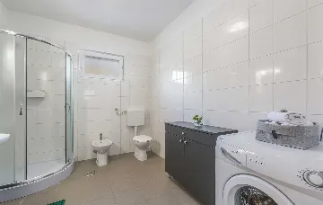 Brgod House for Up to 8 Guests with Pool