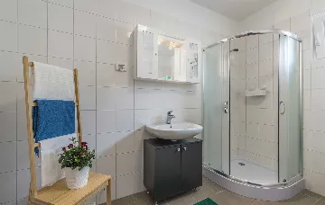 Brgod House for Up to 8 Guests with Pool