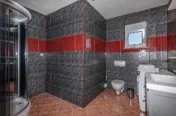 Air-Conditioned 5-Bedroom Villa in Žminj with Private Pool