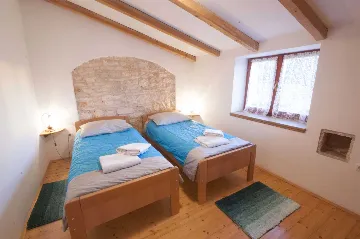 Marčana 2-Bedroom Apartment with Shared Pool