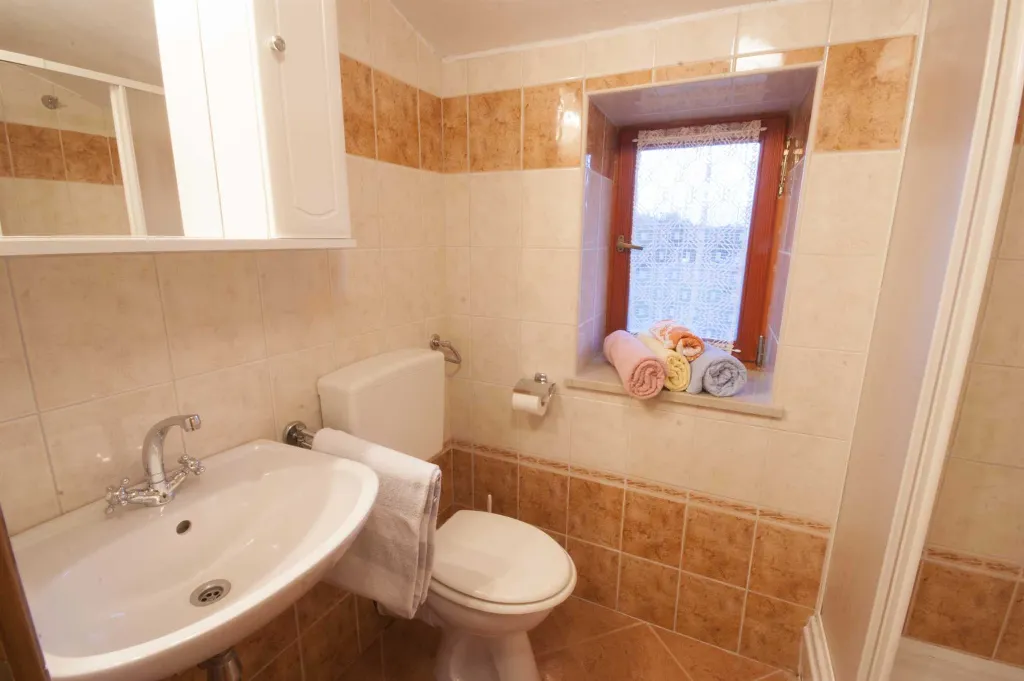 Marčana 2-Bedroom Apartment with Shared Pool