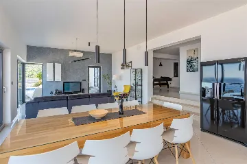 4-Bedroom House in Labin for up to 10 Guests