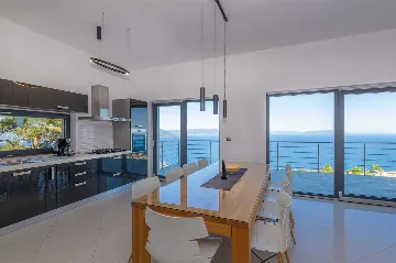 4-Bedroom House in Labin for up to 10 Guests