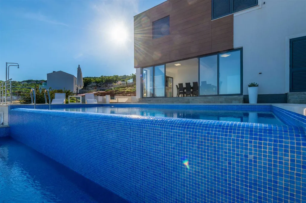 4-Bedroom House in Labin for up to 10 Guests