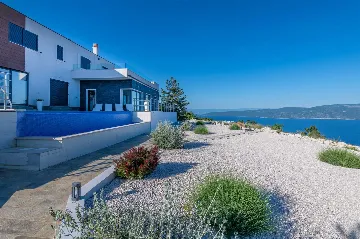 4-Bedroom House in Labin for up to 10 Guests