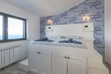 4-Bedroom House in Labin for up to 10 Guests