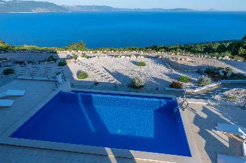 4-Bedroom House in Labin for up to 10 Guests