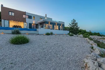 4-Bedroom House in Labin for up to 10 Guests