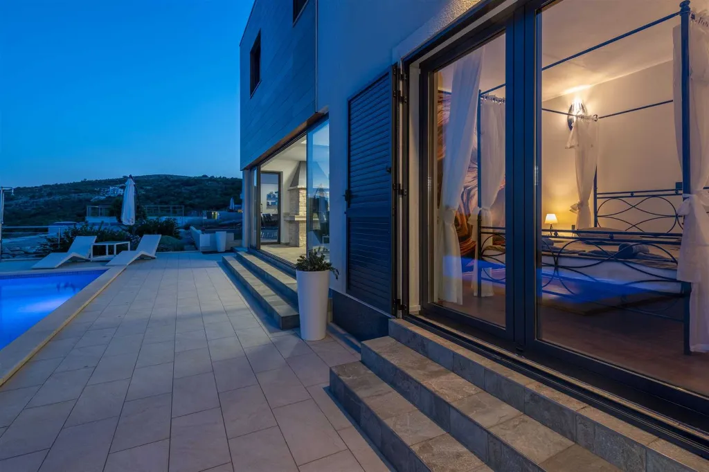4-Bedroom House in Labin for up to 10 Guests