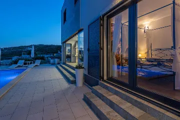 4-Bedroom House in Labin for up to 10 Guests