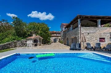 House with Two Pools for Up to 11 in Pazin